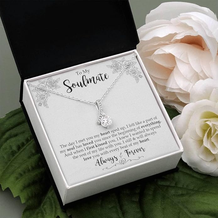 Soulmate Keepsake Gift to My Soulmate Necklace Wife Girlfriend Soulmate Gifts For Women, Funny Gifts For Girlfriend, Personalized Presents Wife Fiancée - Anniversary, Soul Mates Gift, Soulmate Jewelry