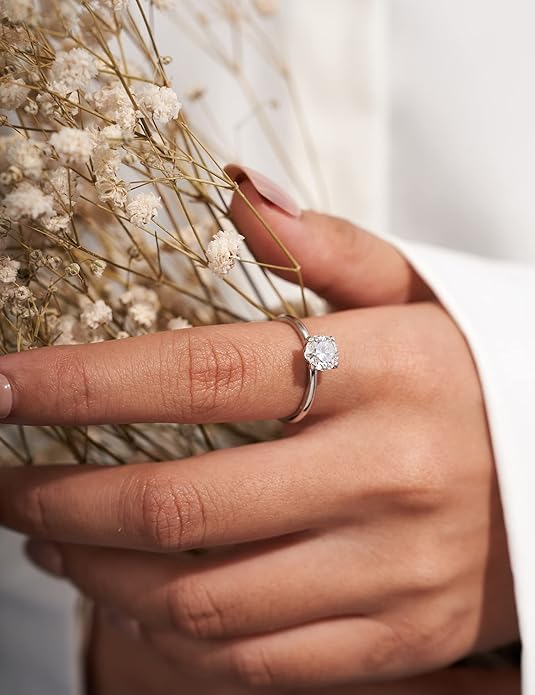 IMOLOVE Solitaire Moissanite Engagement Ring, 1CT D Color VVS1 Clarity, 925 Sterling Silver with 18K White Gold Plated, Ideal Gift for Women